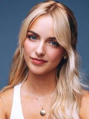 Маккенна Ґрейс