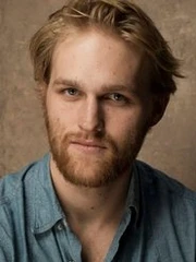 Ваятт Расселл